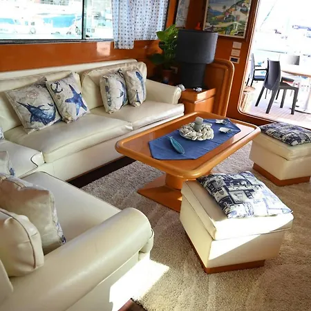 아파트 Affitta Yacht Di Lusso *