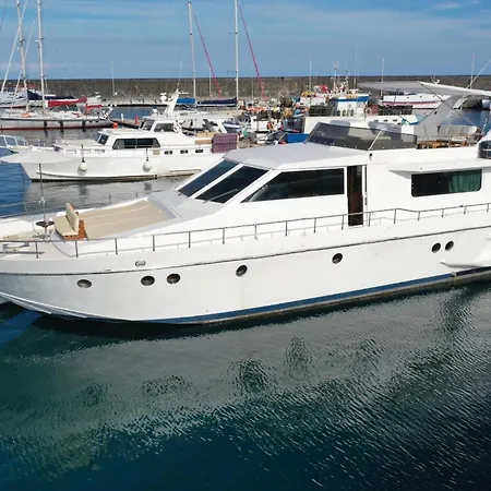 아파트 Affitta Yacht Di Lusso