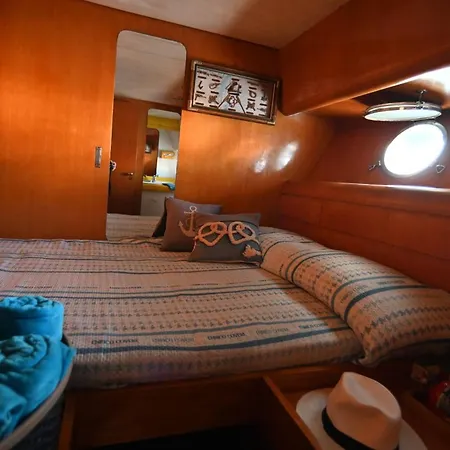 아파트 Affitta Yacht Di Lusso